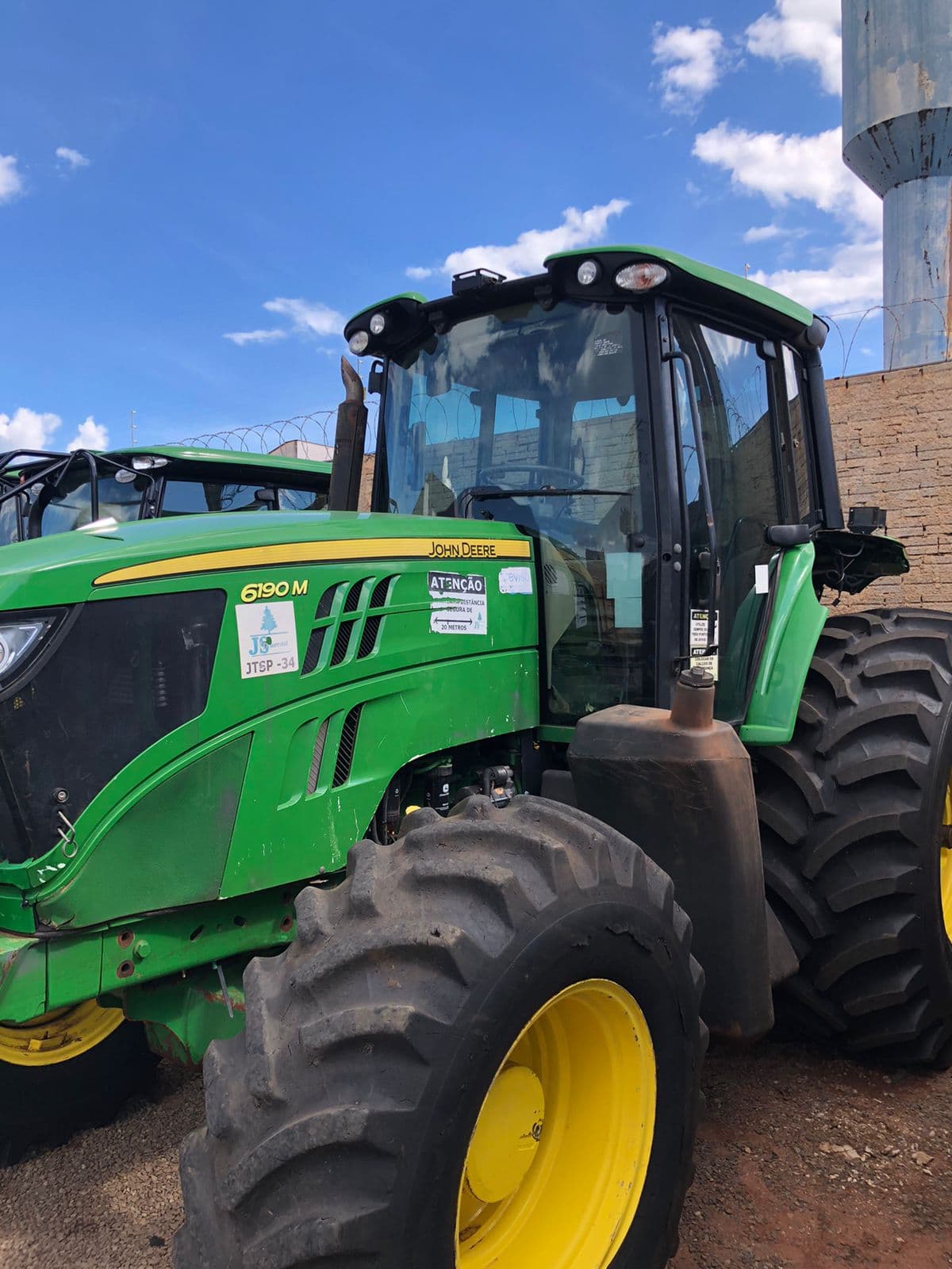 John Deere 6190M